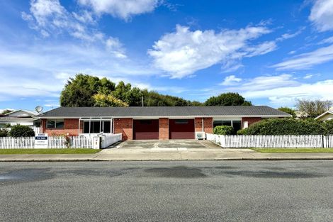 Photo of property in 9 Hamilton Street, Strathern, Invercargill, 9812