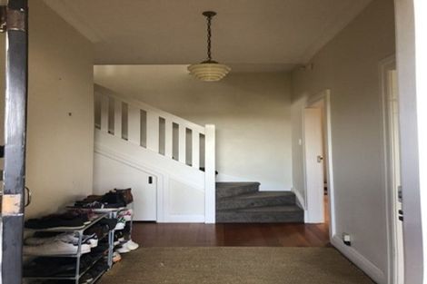 Photo of property in 7 Otahuri Crescent, Greenlane, Auckland, 1051