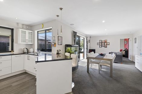 Photo of property in 14 Christie Place, Rolleston, 7614