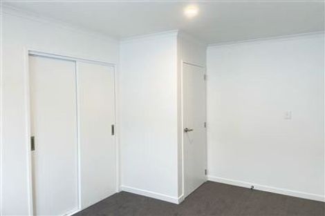Photo of property in 271 Te Atatu Road, Te Atatu South, Auckland, 0610