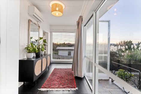 Photo of property in 43 Duckworth Street, Andersons Bay, Dunedin, 9013