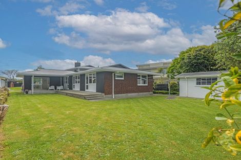 Photo of property in 6 Anaru Place, Awapuni, Palmerston North, 4412