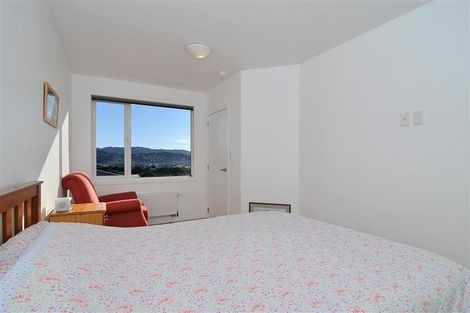 Photo of property in 7 Kastos Way, Strathmore Park, Wellington, 6022