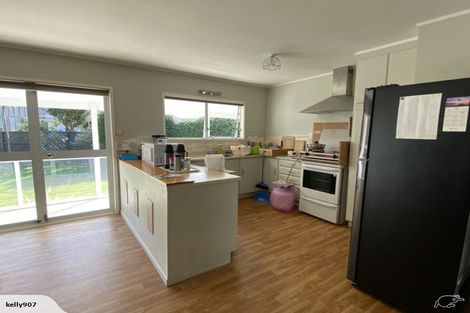 Photo of property in 16 Kakapo Place, Papatoetoe, Auckland, 2025