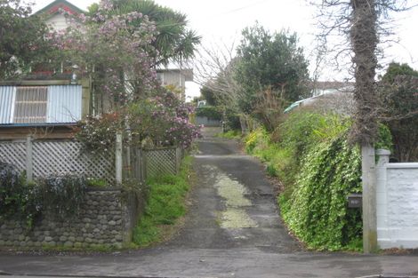 Photo of property in 219a Tukapa Street, Westown, New Plymouth, 4310