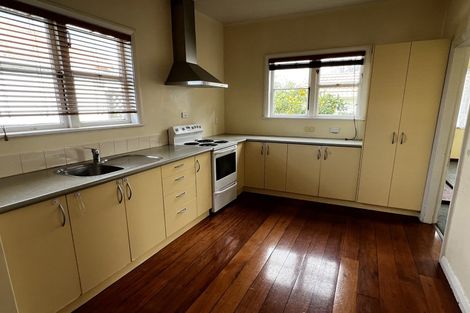 Photo of property in 26 Bedford Road, Marewa, Napier, 4110