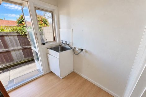 Photo of property in 4/22 Geraldine Street, Edgeware, Christchurch, 8013
