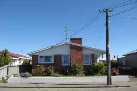 Photo of property in 18 Clyde Street, Seaview, Timaru, 7910