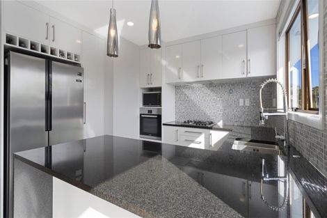 Photo of property in 20 Tanoa Place, Glendene, Auckland, 0602