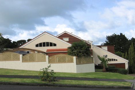 Photo of property in 8 Corokia Place, Totara Heights, Auckland, 2105