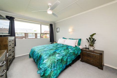 Photo of property in Blair Grove, 3/370 Tremaine Avenue, Takaro, Palmerston North, 4412