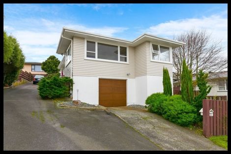 Photo of property in 32 Branscombe Street, Johnsonville, Wellington, 6037