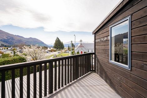 Photo of property in 172 Upton Street, Wanaka, 9305