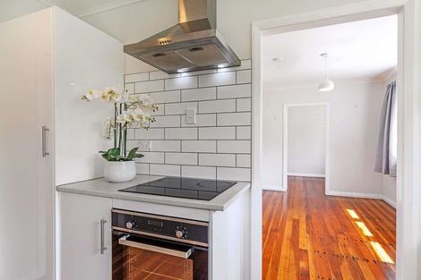 Photo of property in 9 Hewitts Road, Linton, Palmerston North, 4472