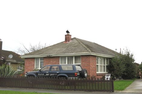 Photo of property in 36 Paddington Street, Northcote, Christchurch, 8052