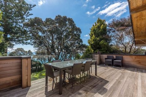 Photo of property in 2/58 Cliff Road, Torbay, Auckland, 0630