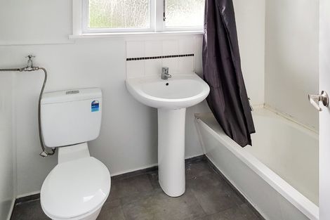 Photo of property in 56 Dimock Street, Titahi Bay, Porirua, 5022