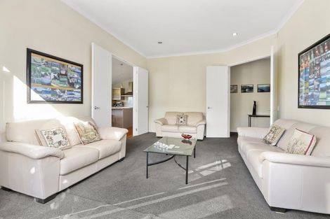 Photo of property in 186b Old Titirangi Road, Titirangi, Auckland, 0604