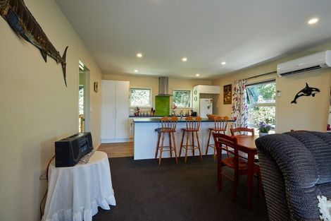 Photo of property in 10a Kotuku Road, South Bay, Kaikoura, 7300