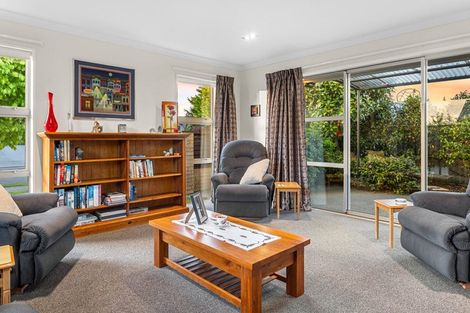 Photo of property in 22 Churchill Drive, Rangiora, 7400