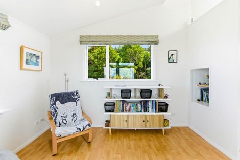 Photo of property in 37 Earls Road, Saint Clair, Dunedin, 9012