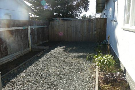 Photo of property in 3/92 Parkers Road, Tahunanui, Nelson, 7011