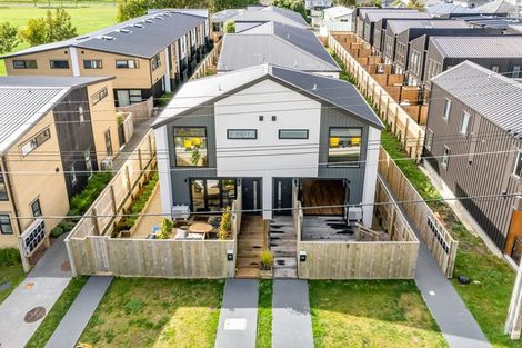 Photo of property in 2/26 Fitzherbert Road, Wainuiomata, Lower Hutt, 5014