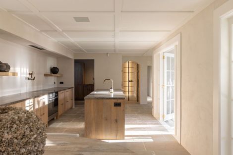 Photo of property in 98 Te Mata Road, Havelock North, 4130