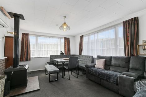 Photo of property in 83 Wellington Road, Wainuiomata, Lower Hutt, 5014