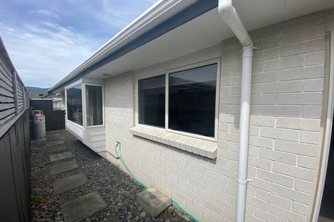 Photo of property in 35 Raumati Road, Raumati Beach, Paraparaumu, 5032