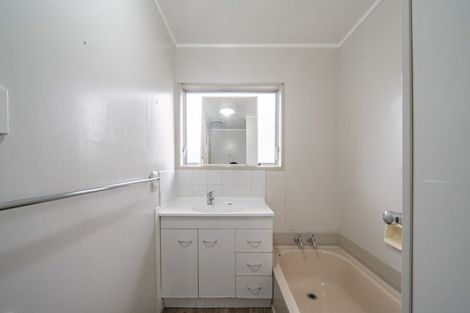 Photo of property in 15 Ellicott Road, Nawton, Hamilton, 3200