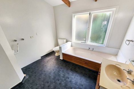 Photo of property in 66 Owhiro Bay Parade, Owhiro Bay, Wellington, 6023