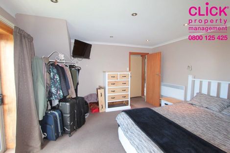 Photo of property in 11 Larkins Street, Helensburgh, Dunedin, 9010