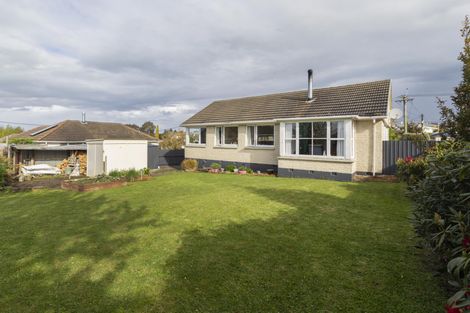 Photo of property in 20 Ash Street, Holmes Hill, Oamaru, 9401