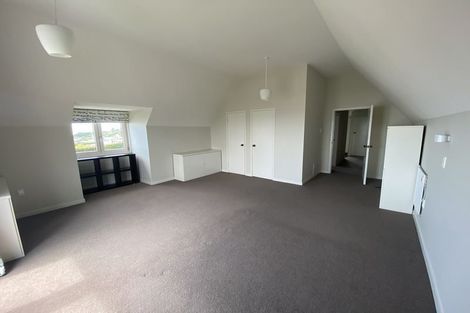 Photo of property in 27 Belleview Terrace, Mount Pleasant, Christchurch, 8081