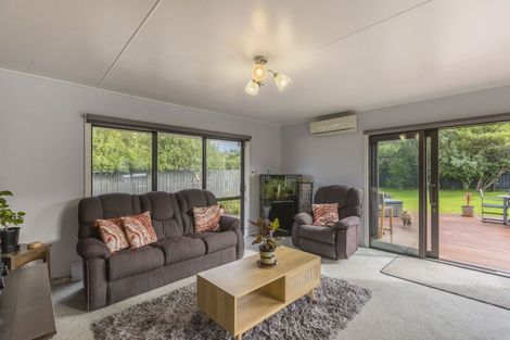 Photo of property in 19 Spackman Crescent, Paraparaumu, 5032