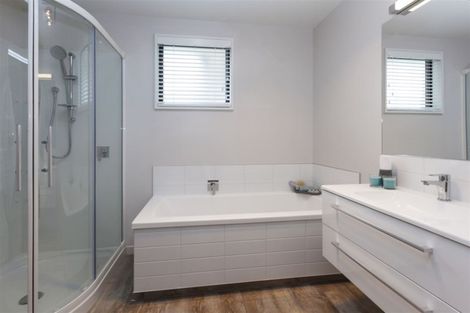 Photo of property in 10 Kingsbridge West, Burwood, Christchurch, 8083