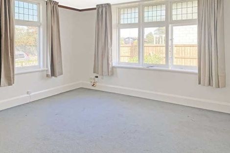 Photo of property in 142 Totara Street, Riccarton, Christchurch, 8041