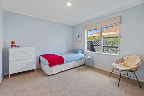 Photo of property in 30 Harlech Glen, Bethlehem, Tauranga, 3110