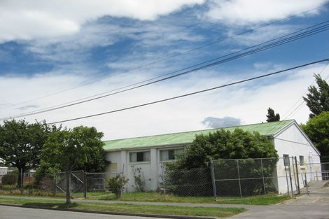 Photo of property in 23 Saint Johns Street, Woolston, Christchurch, 8062