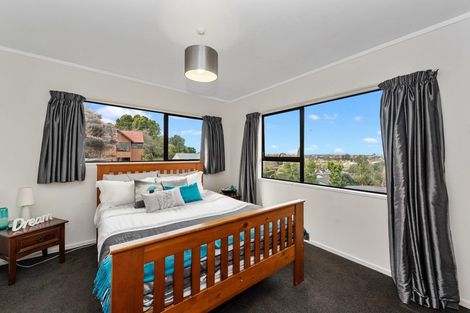 Photo of property in 5 Stirling Place, Dinsdale, Hamilton, 3204