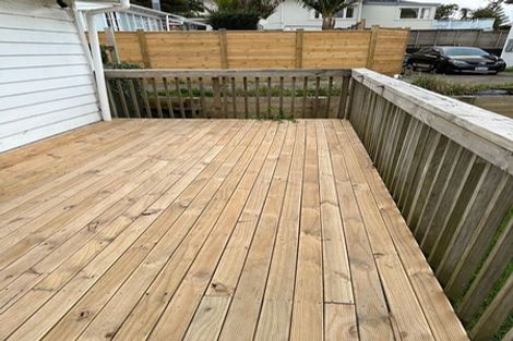 Photo of property in 155 Glenfield Road, Hillcrest, Auckland, 0626