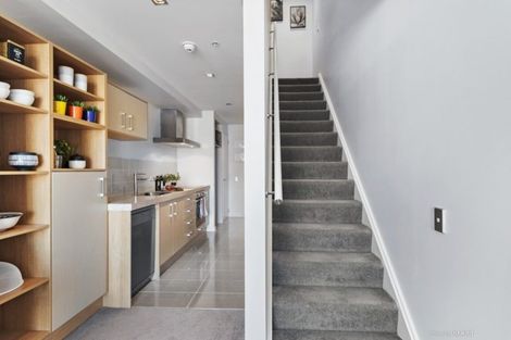 Photo of property in Monument Apartments, 3b/245 Wakefield Street, Te Aro, Wellington, 6011