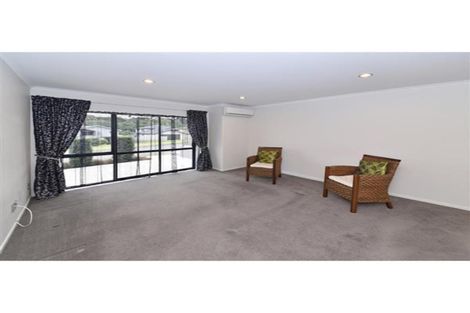 Photo of property in 15 Dawood Place, The Gardens, Auckland, 2105