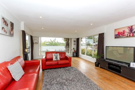 Photo of property in 3 Gordon Street, Glen Avon, New Plymouth, 4312