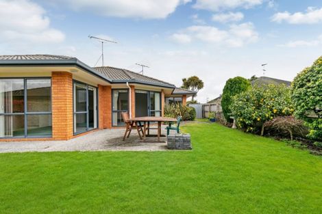 Photo of property in 24 Eastside Drive, Pukekohe, 2120