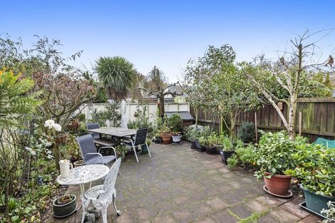 Photo of property in 3/126 Idris Road, Strowan, Christchurch, 8052