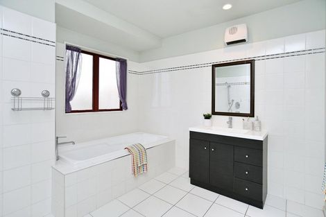 Photo of property in 46 Rushmore Drive, Belfast, Christchurch, 8051