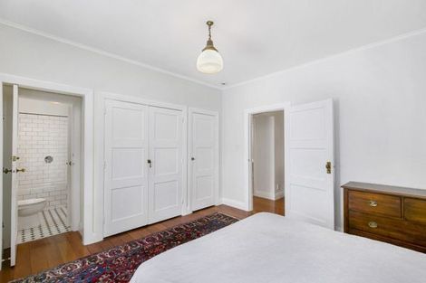 Photo of property in 4/17 Oriental Terrace, Oriental Bay, Wellington, 6011