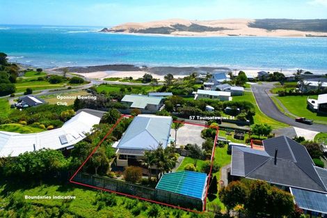 Photo of property in 57 Taumatawiwi Street, Opononi, Kaikohe, 0473